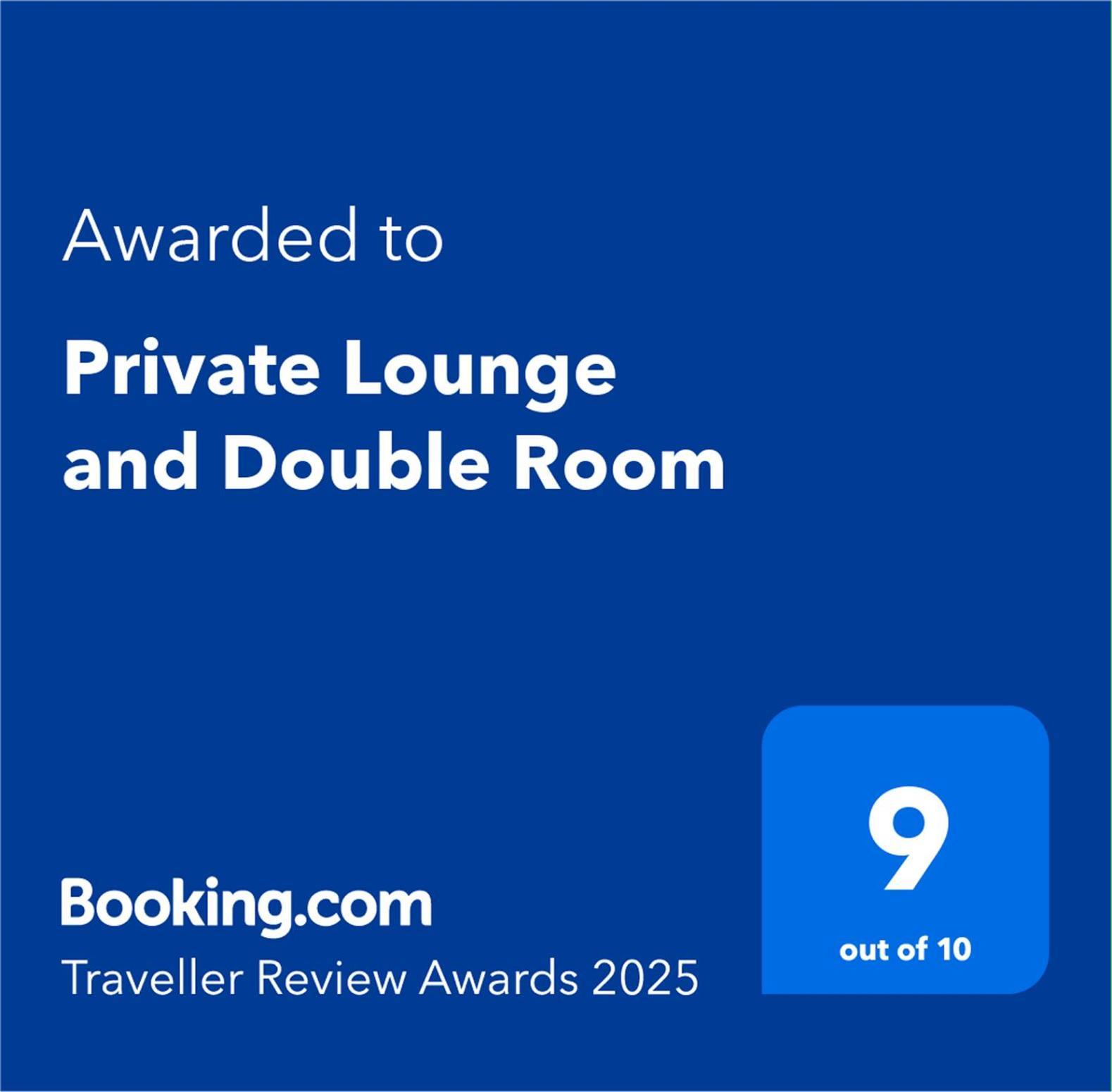 Private Lounge And Double Room Kilwinning Bagian luar foto